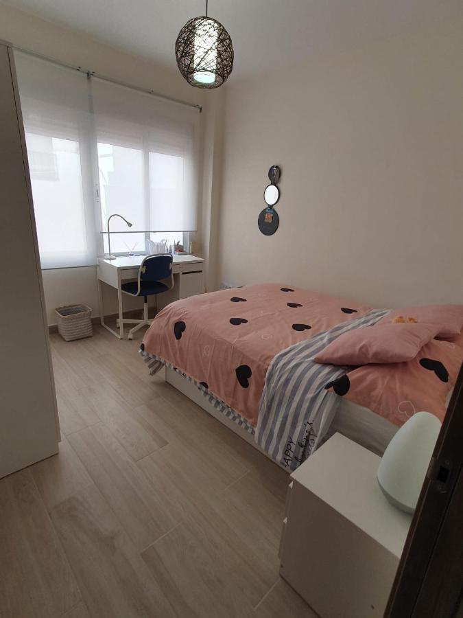 Апартаменты Apartamento 5 Minutos Centro Reformado. Малага Экстерьер фото